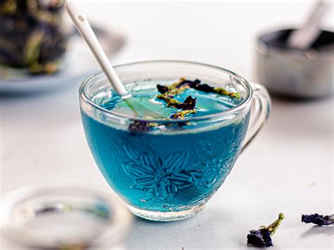 How to Make Butterfly Pea Tea with Fresh Flowers and Why It Might Just Be the Secret to Time Travel